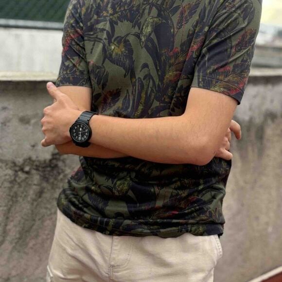 SALVATORE FERRAGAMO ITALY Men Tshirt XXL”Bianco Foliage Botanical Rooster Jungle - Picture 1 of 9